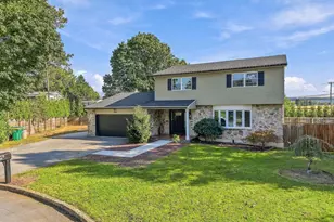 7590 Violet Cir, Macungie, PA 18062 - Photo 3