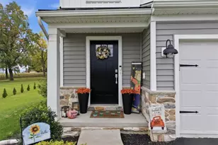 9524 Newtown Rd, Breinigsville, PA 18031 - Photo 7
