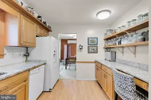 523 Alpine Cir, Emmaus, PA 18049 - Photo 13