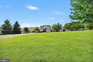 2894 Donegal Dr, Macungie, PA 18062 - Photo 31