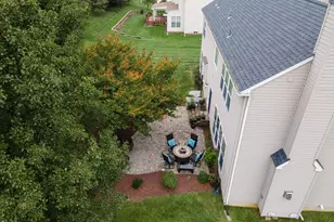 2208 Pembrooke Dr, Macungie, PA 18062 - Photo 57