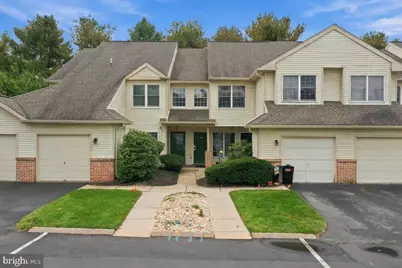 112 Lindfield Circle, Macungie, PA 18062 - Photo 1