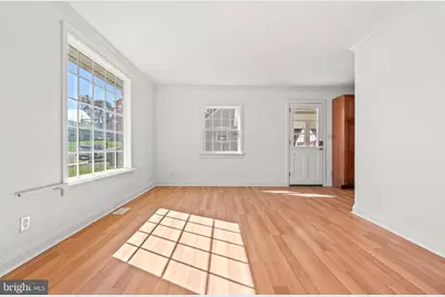 2711 W South Street, Allentown, PA 18103 - Photo 9