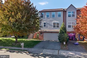 2815 Sequoia Dr, Macungie, PA 18062 - Photo 1