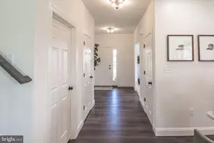 201 Gardenia Ln, Lebanon, PA 17042 - Photo 25