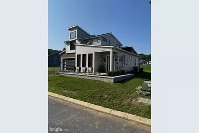 1212 Mosaic Drive #411, Lebanon, PA 17042 - Photo 3