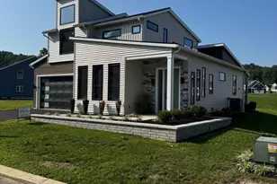 1212 Mosaic Dr, Lebanon, PA 17042 - Photo 3