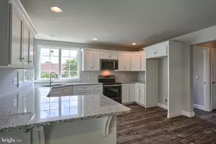 010 Rolling Meadow Rd, Lebanon, PA 17046 - Photo 11