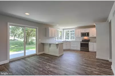 010 Rolling Meadow Rd, Lebanon, PA 17046 - Photo 9