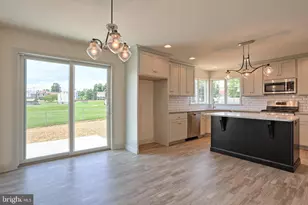 017 Rolling Meadow Rd, Lebanon, PA 17046 - Photo 17