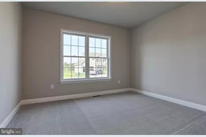 018 Rolling Meadow Rd, Lebanon, PA 17046 - Photo 9