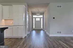 018 Rolling Meadow Rd, Lebanon, PA 17046 - Photo 11