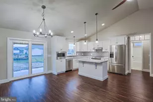 016 Rolling Meadow Rd, Lebanon, PA 17046 - Photo 5