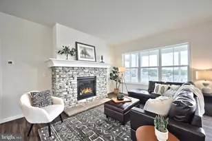 559 Bella May Cir, Lebanon, PA 17046 - Photo 7