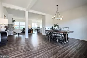 559 Bella May Cir, Lebanon, PA 17046 - Photo 5