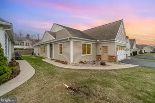 1012 English Dr, Lebanon, PA 17042 - Photo 29