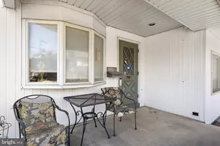 128 E Main St, Palmyra, PA 17078 - Photo 3