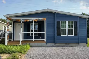 2114 Scull St, Lebanon, PA 17046 - Photo 1