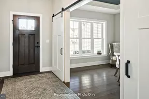 01 Pinnacle Ridge Dr, Annville, PA 17003 - Photo 3