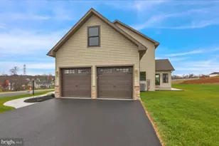 2000 Rolling Meadow Rd, Lebanon, PA 17046 - Photo 63