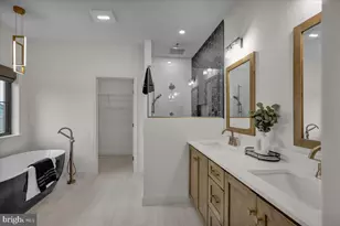 2000 Rolling Meadow Rd, Lebanon, PA 17046 - Photo 37