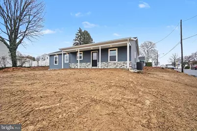 418 Elm Street, Lebanon, PA 17042 - Photo 3