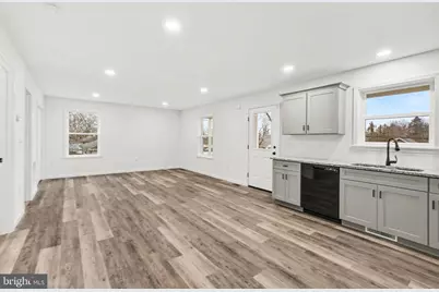 418 Elm Street, Lebanon, PA 17042 - Photo 5