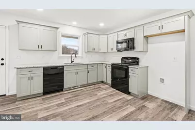 418 Elm Street, Lebanon, PA 17042 - Photo 11