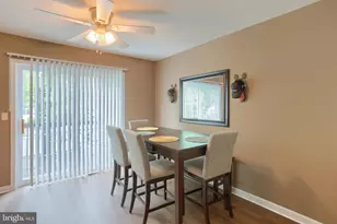 2017 Acorn Dr, Lebanon, PA 17042 - Photo 7