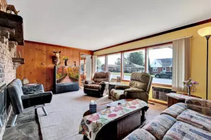 501 W Oak St, Palmyra, PA 17078 - Photo 3