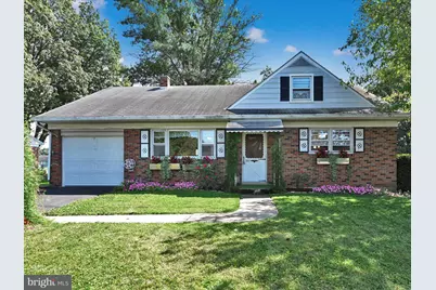 204 Phillip Drive, Myerstown, PA 17067 - Photo 1