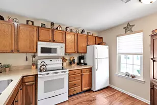 1003 Cambridge Ct, Palmyra, PA 17078 - Photo 11