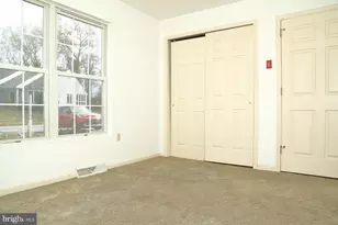 597 Blueberry Ln, Lebanon, PA 17046 - Photo 3