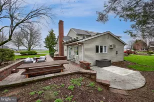 701 Colony Dr, Palmyra, PA 17078 - Photo 3