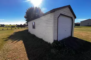 306 Yeagley Rd, Myerstown, PA 17067 - Photo 3