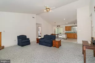 15 Lakeview Dr, Myerstown, PA 17067 - Photo 7