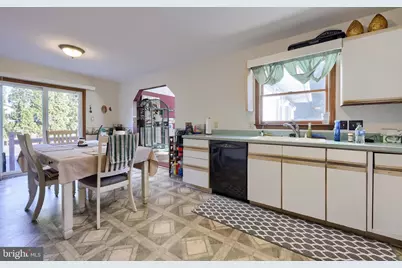 202 Redwood Lane, Lebanon, PA 17046 - Photo 3