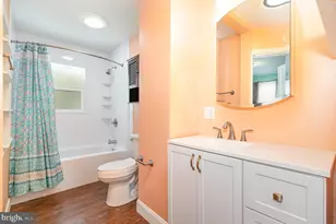 914 E Cherry St, Palmyra, PA 17078 - Photo 15