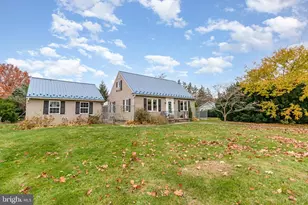 914 E Cherry St, Palmyra, PA 17078 - Photo 5