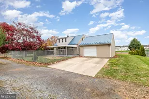 914 E Cherry St, Palmyra, PA 17078 - Photo 27