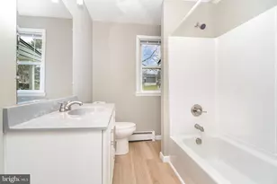 1019 Laurel St, Lebanon, PA 17046 - Photo 13