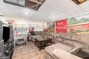 925 E Oak St, Palmyra, PA 17078 - Photo 27