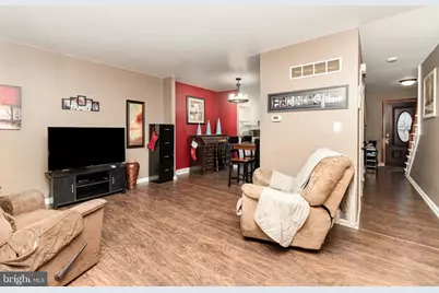 925 E Oak Street, Palmyra, PA 17078 - Photo 13