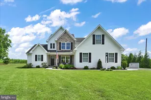 495 S Mill St, Lebanon, PA 17042 - Photo 1