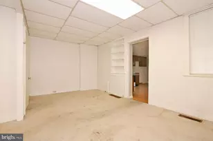 216 S 5th St, Lebanon, PA 17042 - Photo 13