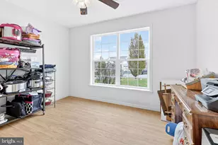 926 Sweetbay Ln, Lebanon, PA 17046 - Photo 17