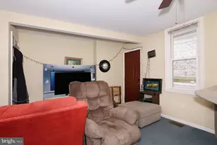 412 Pershing Ave, Lebanon, PA 17042 - Photo 3