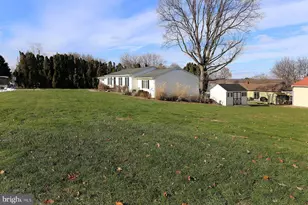 216 Horseshoe Dr, Annville, PA 17003 - Photo 3