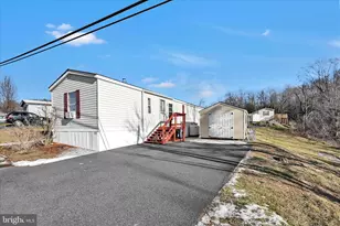 472 S Lancaster St, Lebanon, PA 17046 - Photo 1