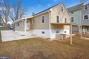 1904 Leinbaugh Ave, Lebanon, PA 17042 - Photo 5